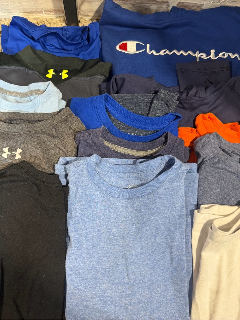 Kids size 10/12 athletic bundle box